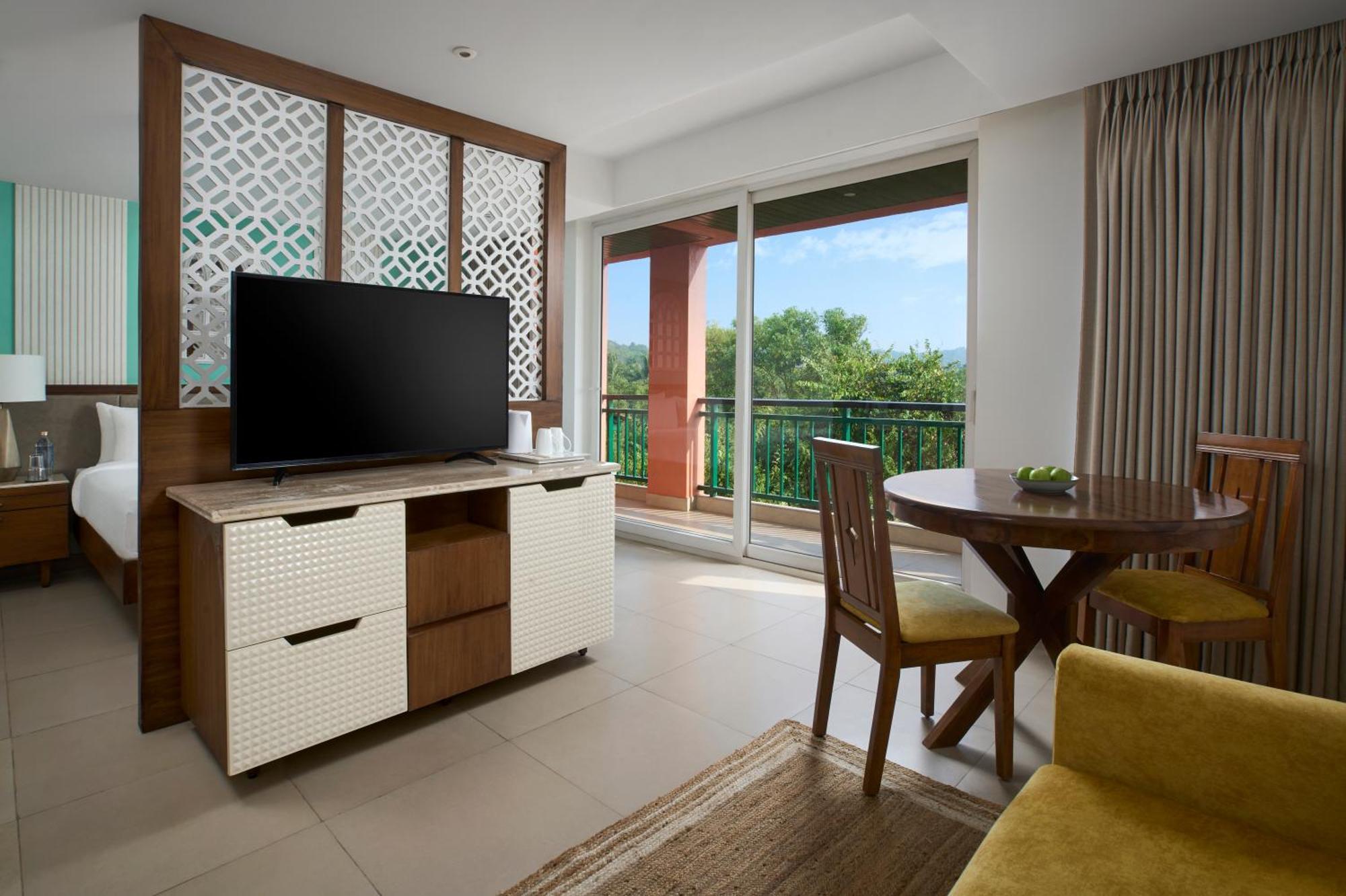 Mandrem Beach Resort, A Member Of Radisson Individuals Retreat Exterior foto